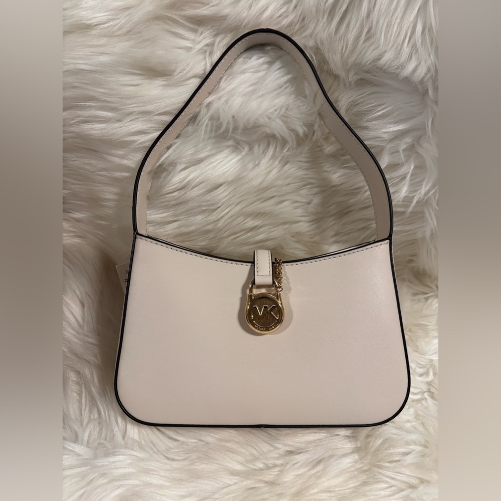 Michael Kors Lyra Small Leather Pochette NWT - Picture 4 of 16